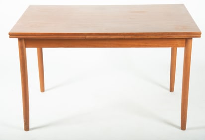 AM Ansager Mobler Danish Mid Century Modern Teak Extending Table