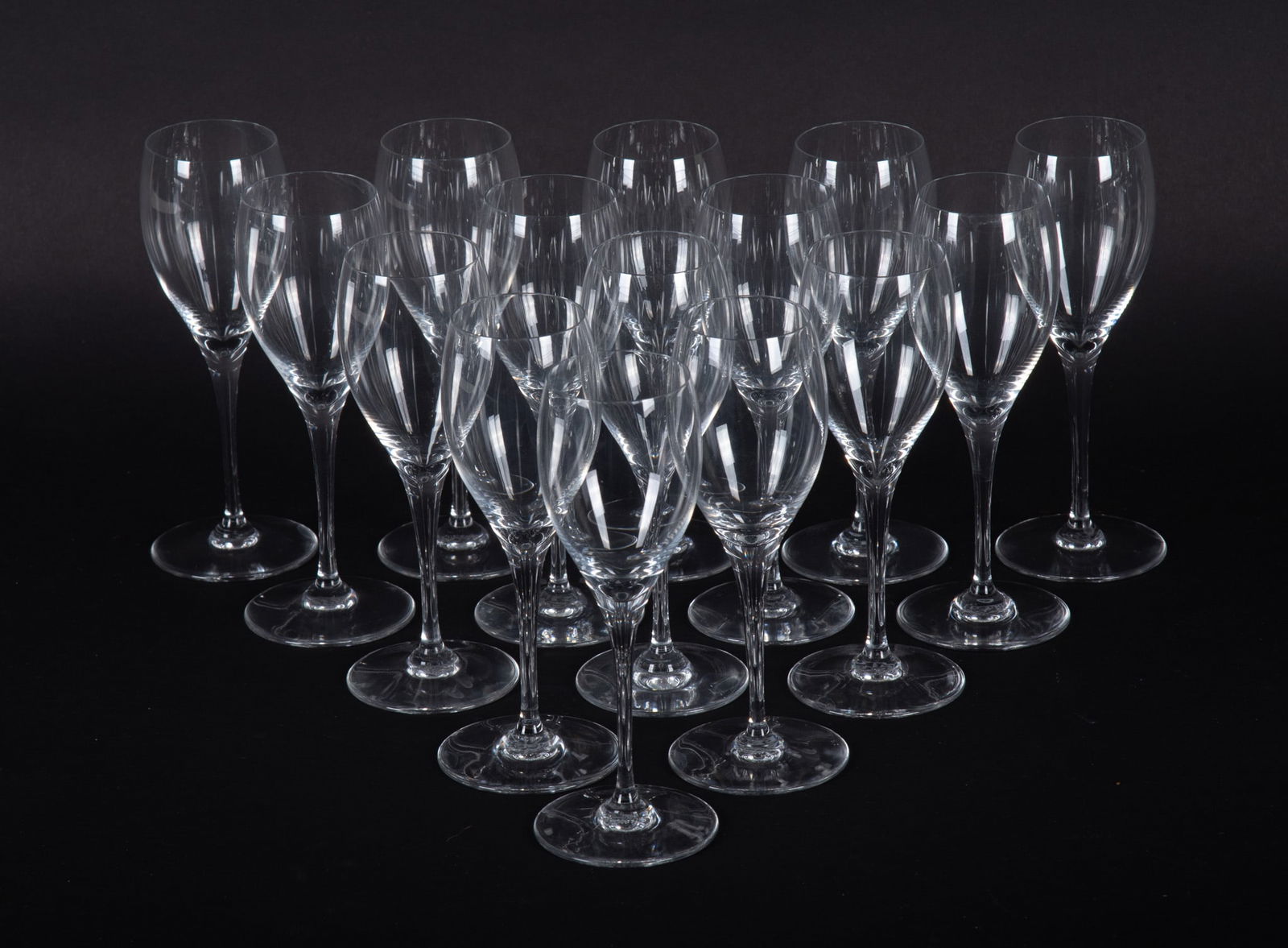 Baccarat St. Remy Claret Wine Glasses (1 of 4)