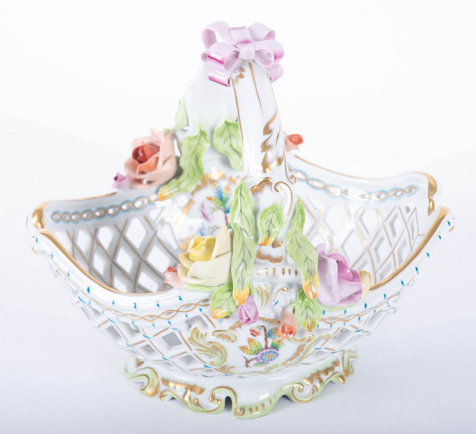 Herend Porcelain Queen Victoria Basket (1 of 4)