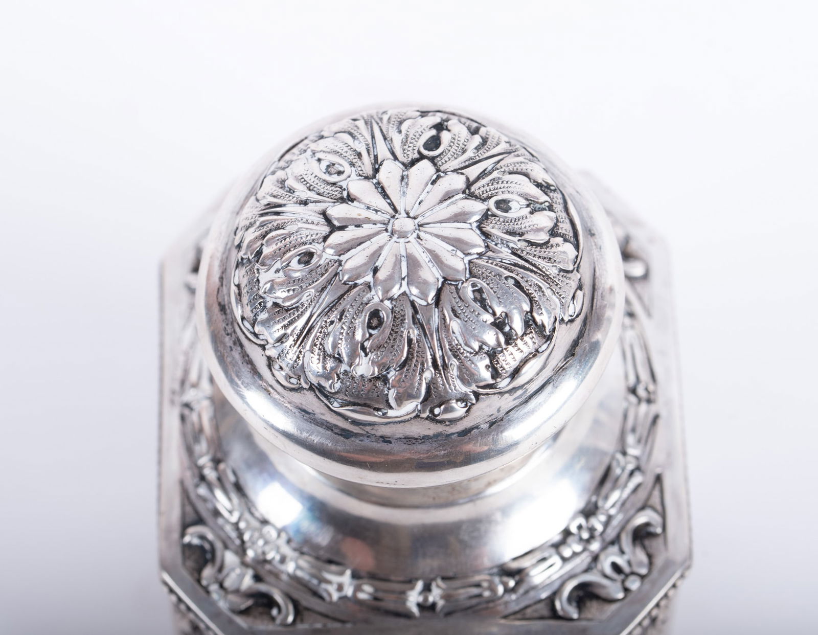 Hanau Silver Tea Caddy - 3