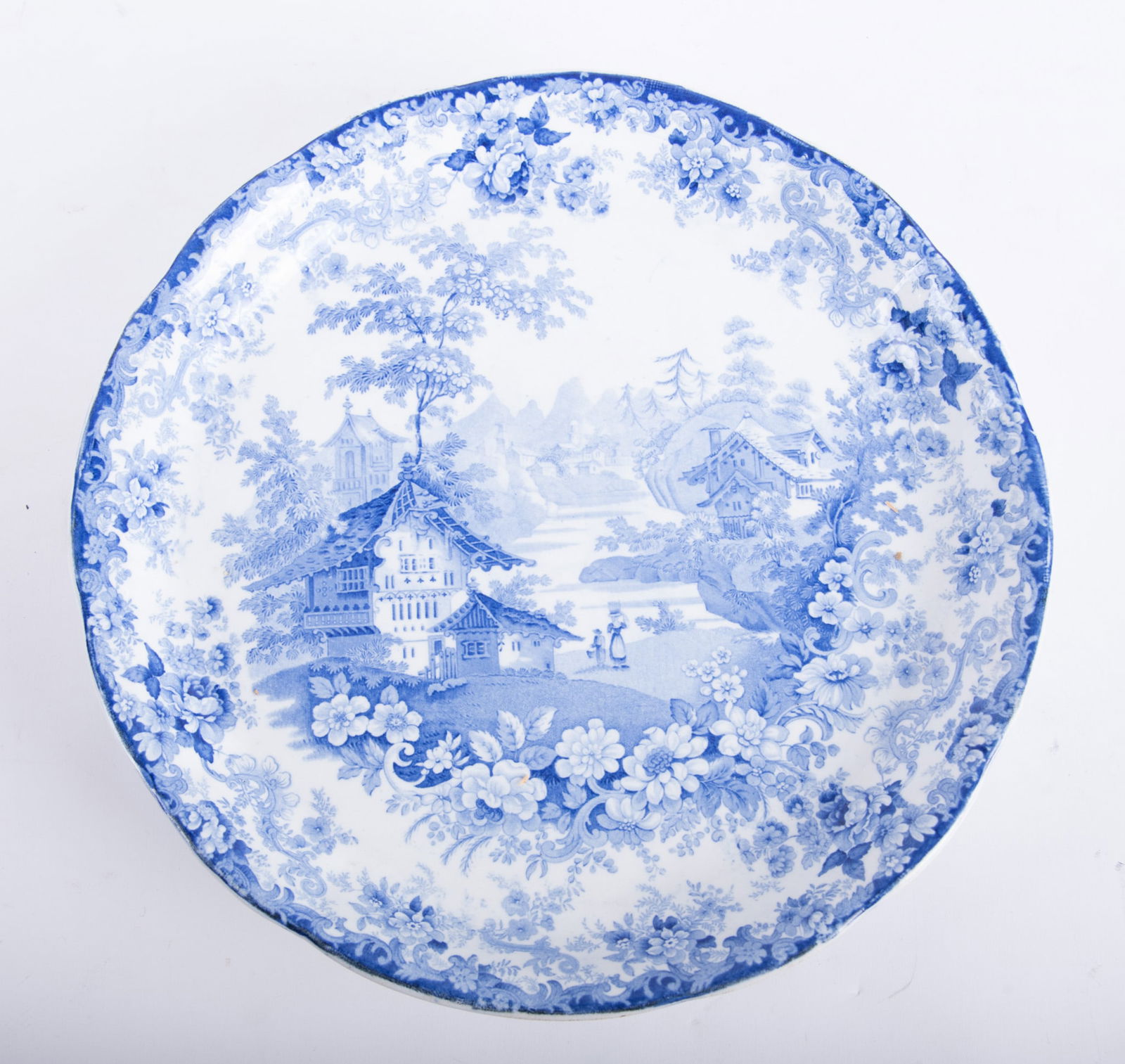 A Large Minton Genevese Pattern Footed Cake Plate (1 of 5)