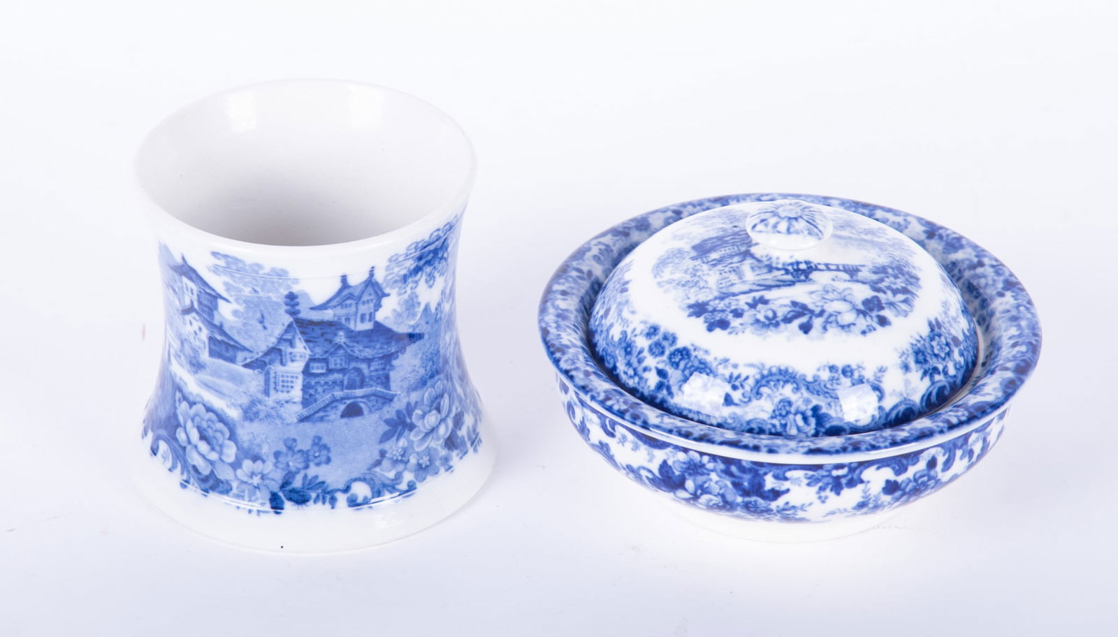 Rare Minton Genevese Blue Transfer Shaving Bowl and Mug: Rare Minton Genevese Blue Transfer Shaving Bowl and Mug England, 19th century, a rarely found shaving bowl with cover and drain trays, the base decorated with the Genevese pattern deep scrolling and