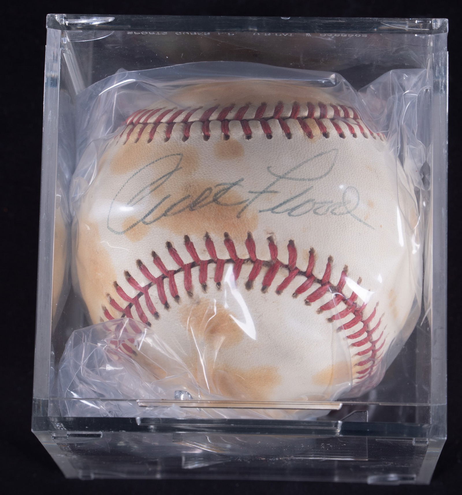 Autographed Baseball Signed By Curt Flood: Autographed Baseball Signed By Curt Flood Signed on the sweet spot. PSA S22149.