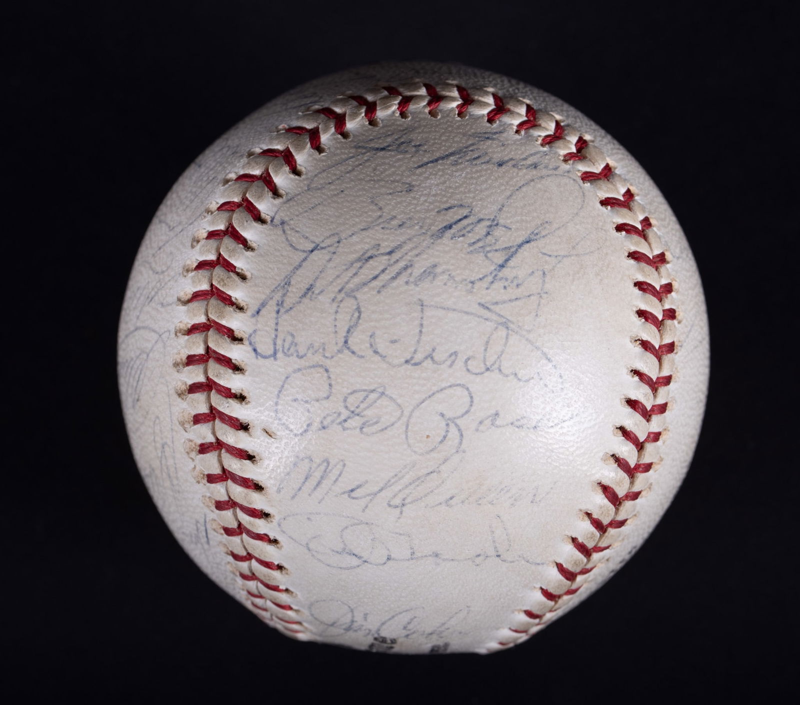 1967 Spalding Cincinnati Reds Team Signed Baseball (1 of 3)