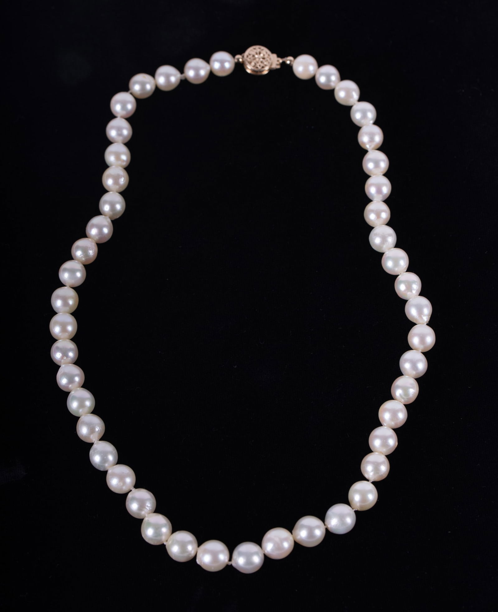 Cultured Pearl Necklace with 14K Yellow Gold Clasp (1 of 2)