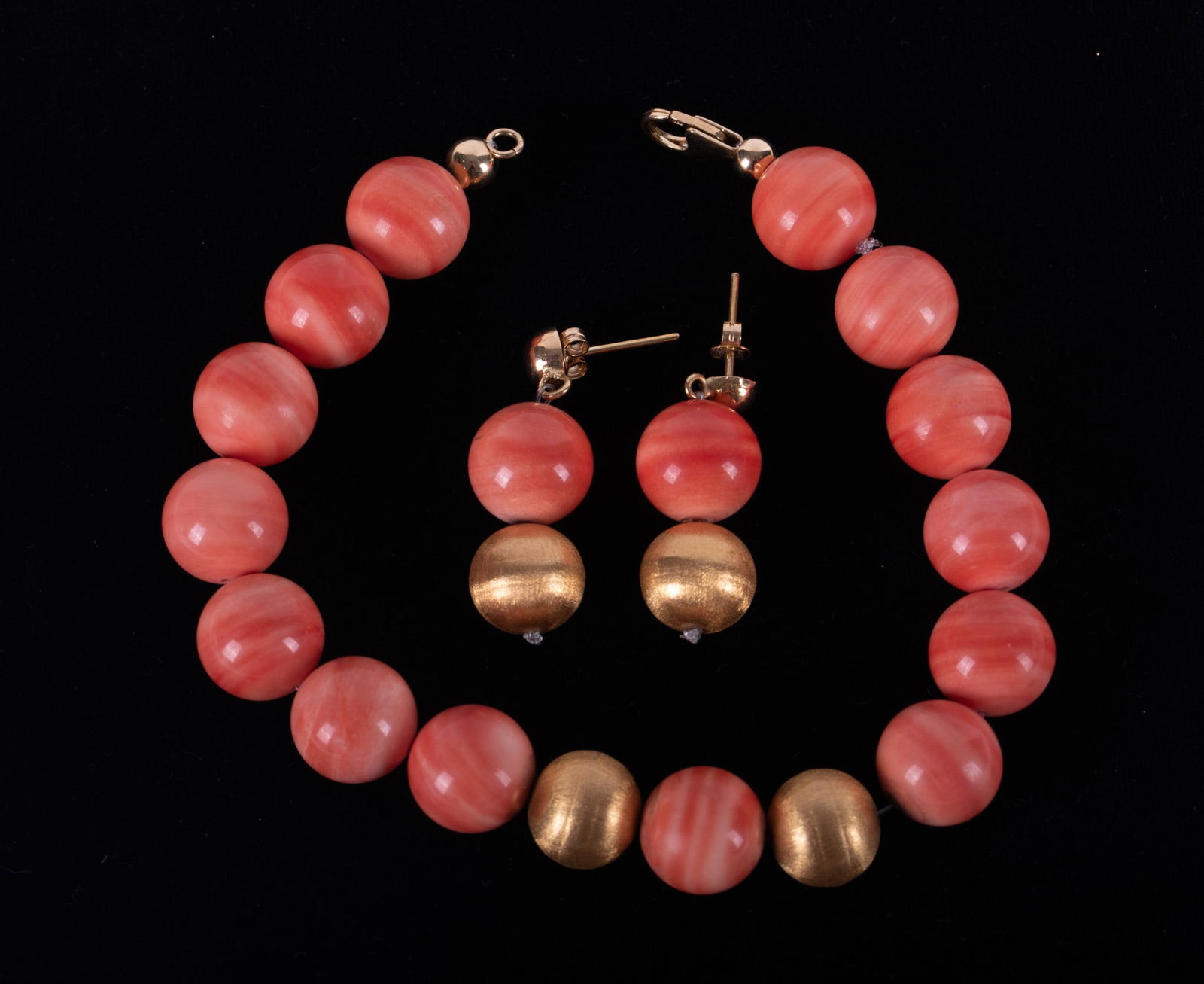 Natural Coral and 18K Yellow Gold Bracelet and Earrings (1 of 2)