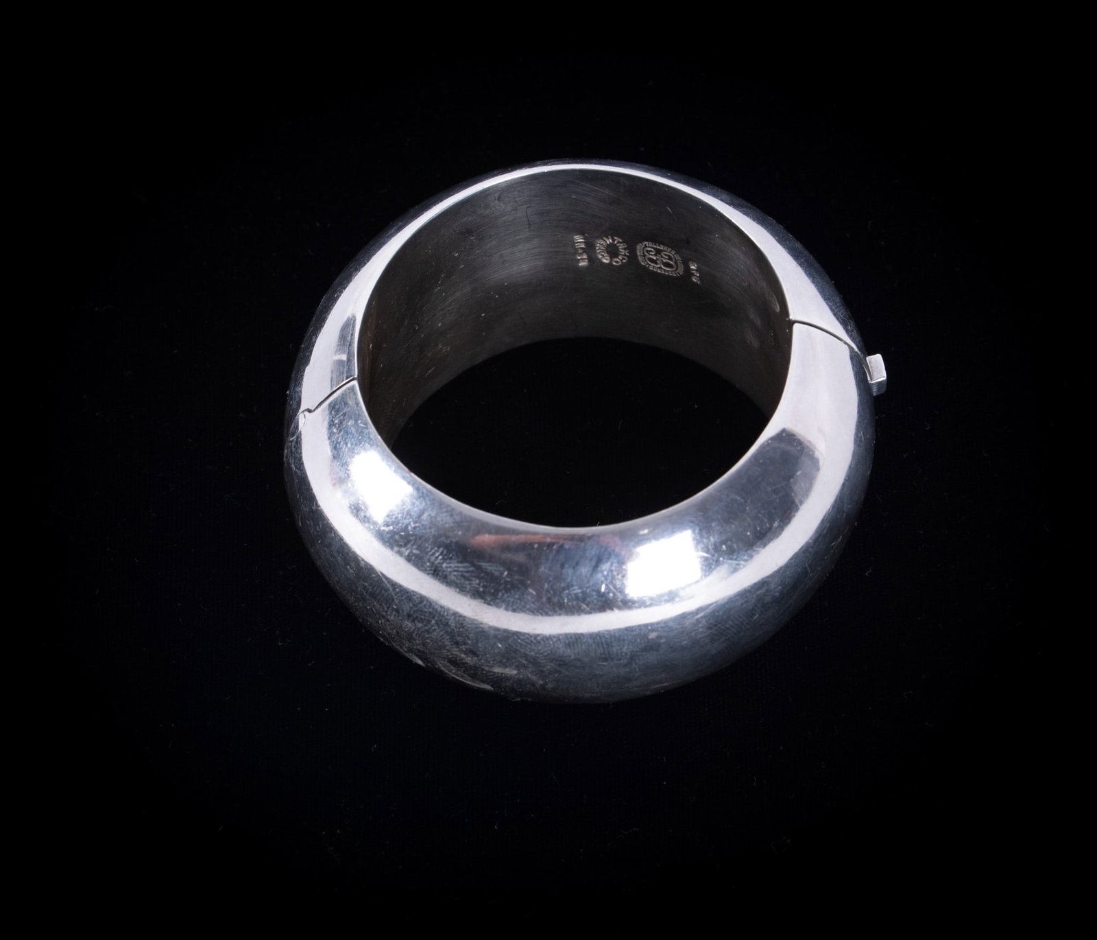 Taxco Mexico 925 Sterling Silver Wide Bangle Bracelet (1 of 1)