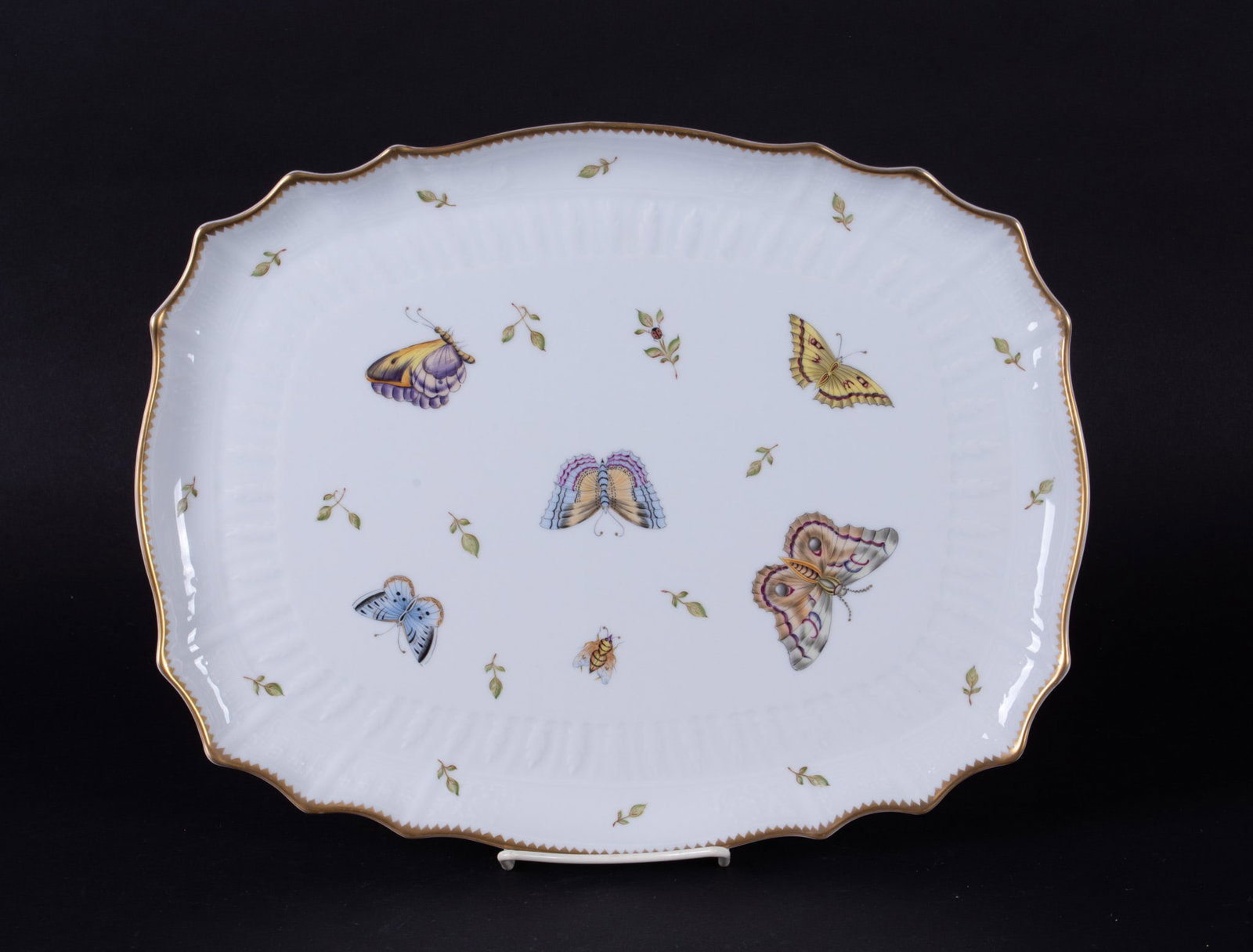 A Large Anna Weatherley Porcelain Serving Tray, Spring in Budapest (1 of 4)