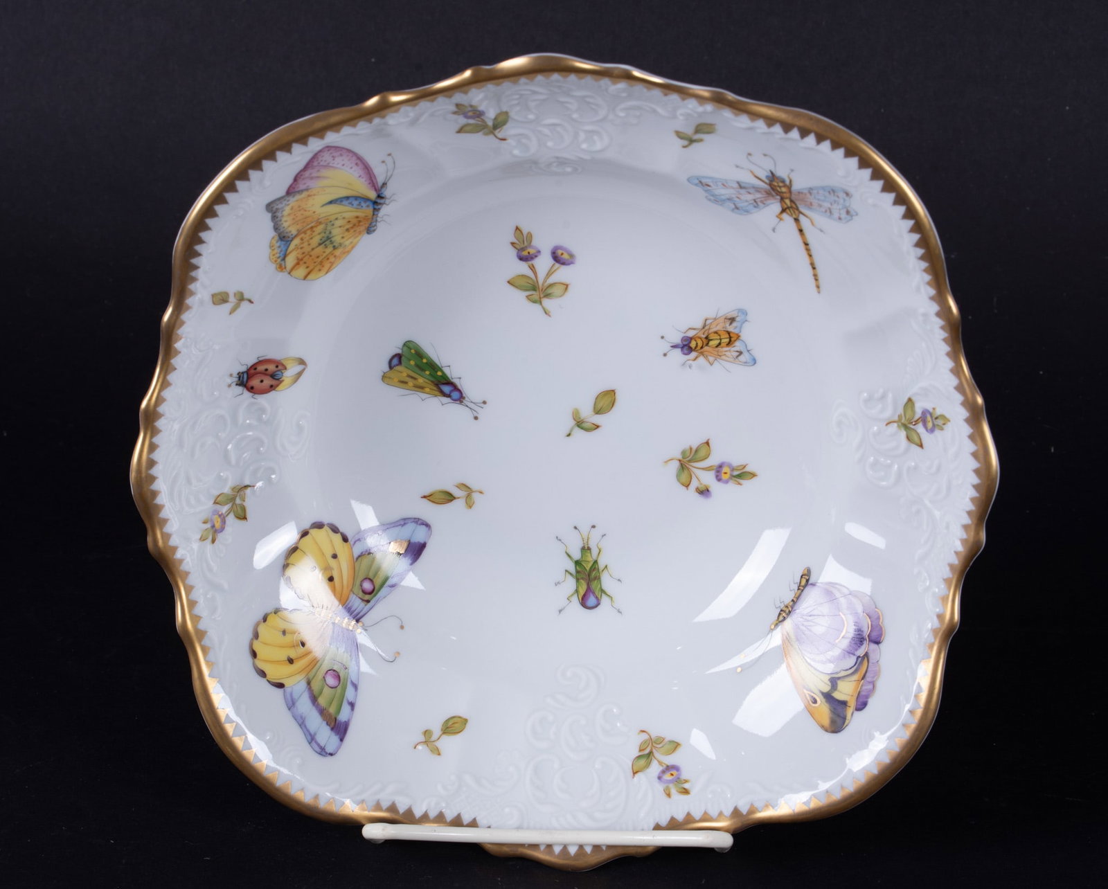An Anna Weatherley Porcelain Serving Bowl, Spring in Budapest (1 of 3)
