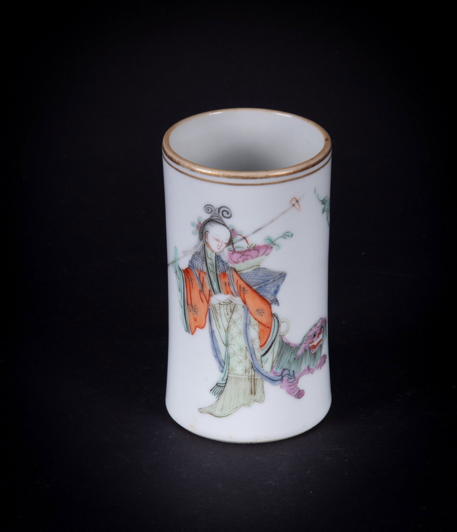 A Fine Chinese Famille Rose Porcelain Brush Pot (1 of 2)