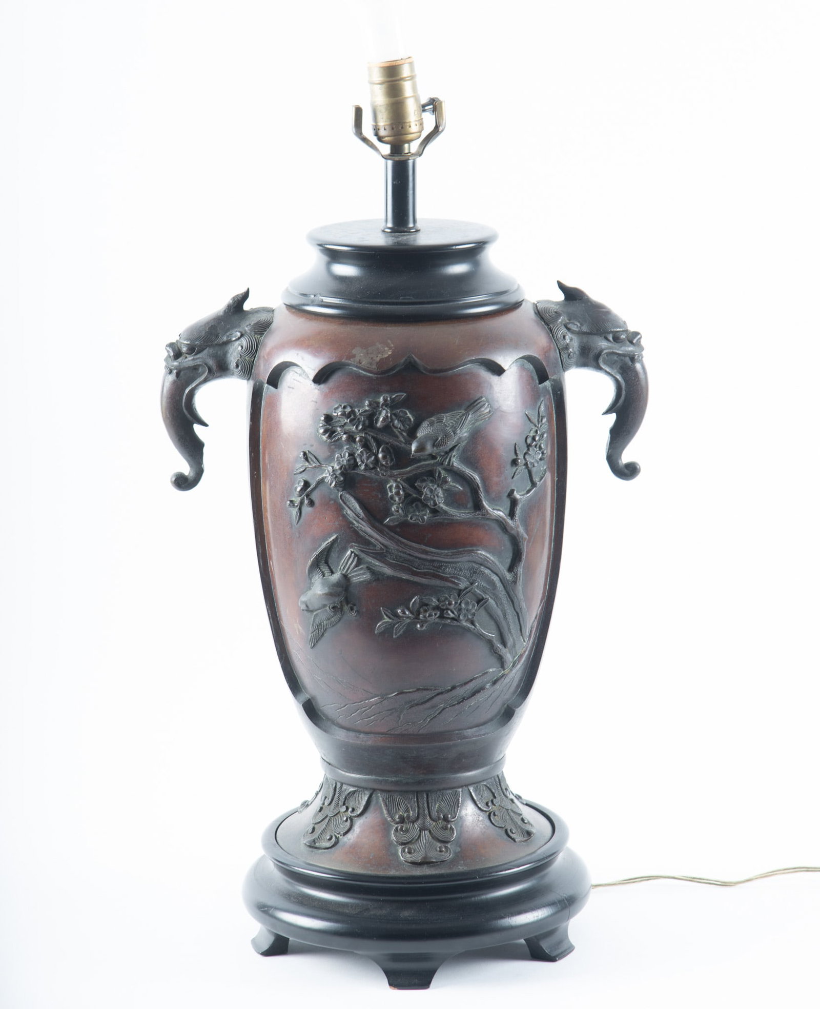 A Large Japanese Meiji Period Bronze Urn, now a Table Lamp (1 of 4)