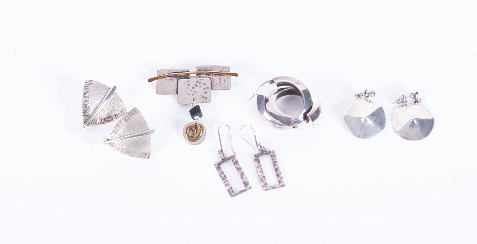Vintage Sterling Jewelry - Five Pieces (1 of 2)