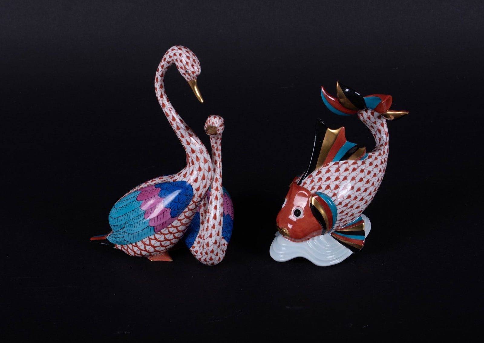 Two Herend Porcelain Rush Fishnet Figurines (1 of 4)