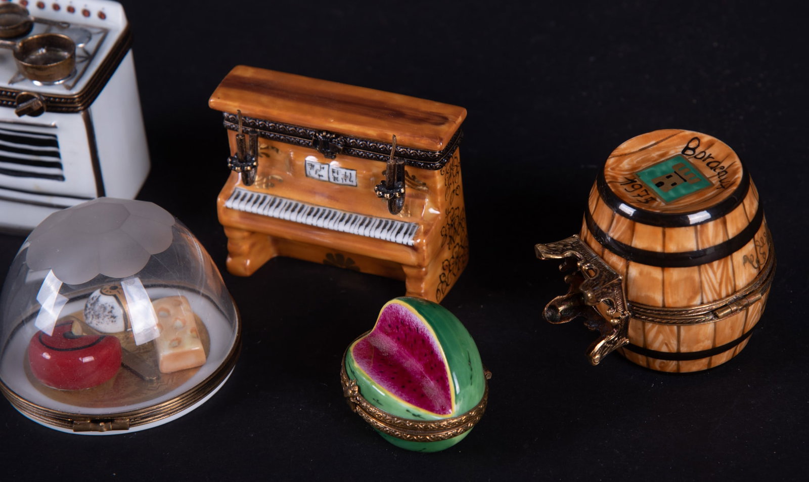 Six Limoges Porcelain Boxes - 3