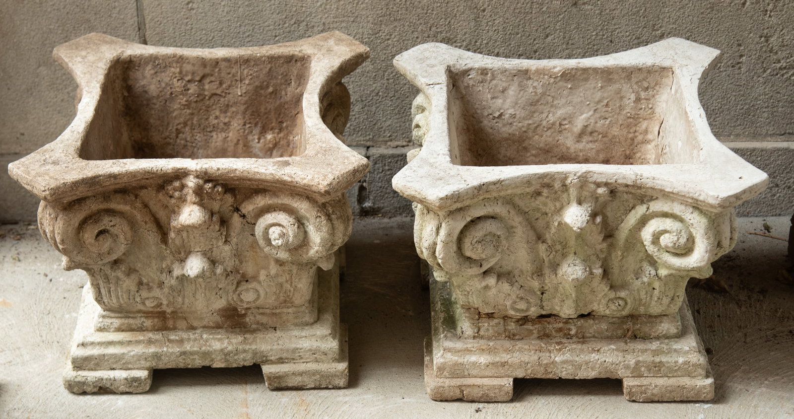 Pair of Corinthian Capital Planters: Pair of Corinthian Capital Planters Design resembles architectural columns corinthian. Cast composition. 14 3/4 x 19 1/4 x 19 1/4 inches