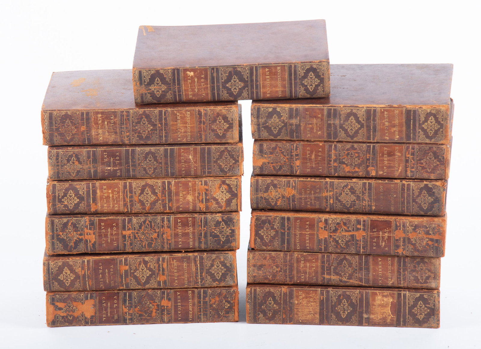 Complete First Edition 13 Volume Set of Encyclopaedia Americana, 1829-1833. Published in: Complete First Edition 13 Volume Set of Encyclopaedia Americana, 1829-1833. Published in Philadelphia by Carey and Lea. 1830s, Pennsylvania Complete first edition set comprising 13 volumes of 'Encyclo