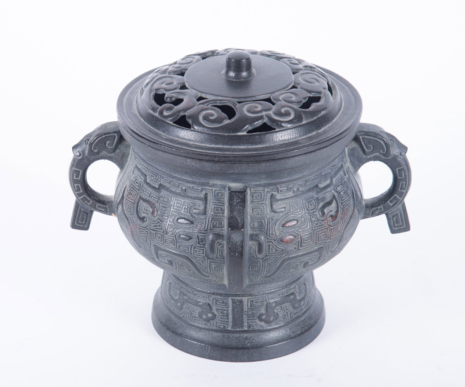 A Chinese Bronze "Gui" Sensor (1 of 3)