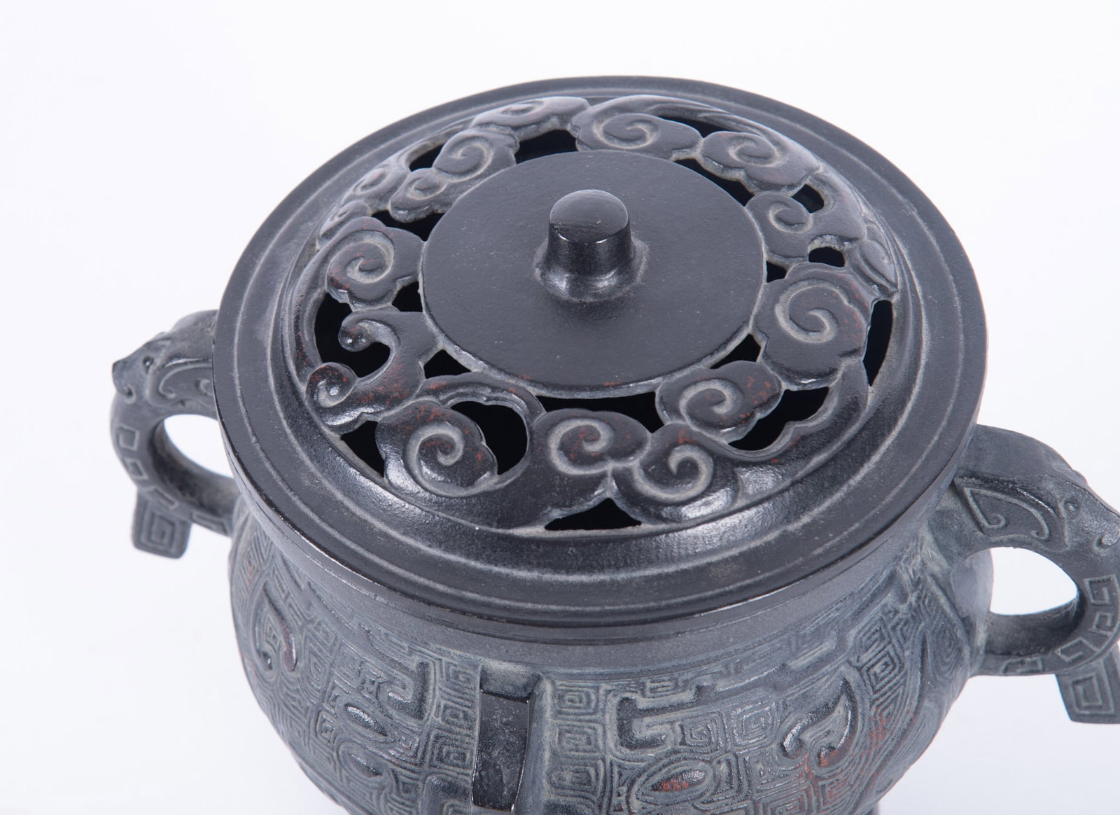 A Chinese Bronze "Gui" Sensor - 2