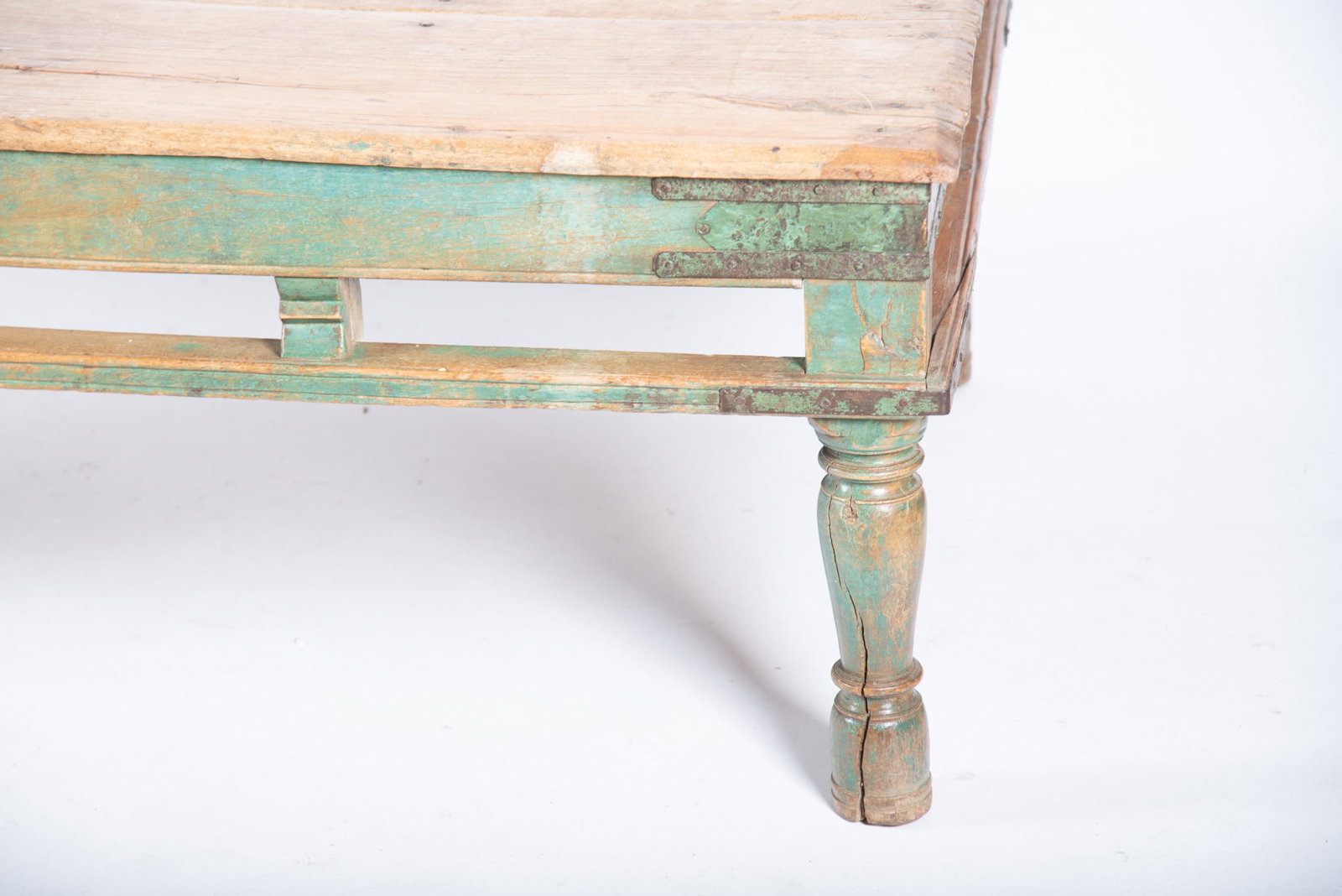 American Primitive Design Low Table - 2