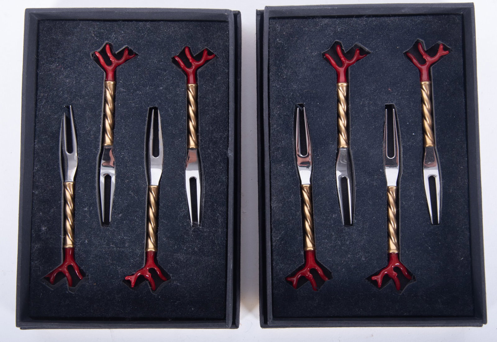 L'Objet Coral Cocktail Picks, set of Eight: L'Objet Coral Cocktail Picks, set of Eight In the original boxes. Length: 4 1/2 inches