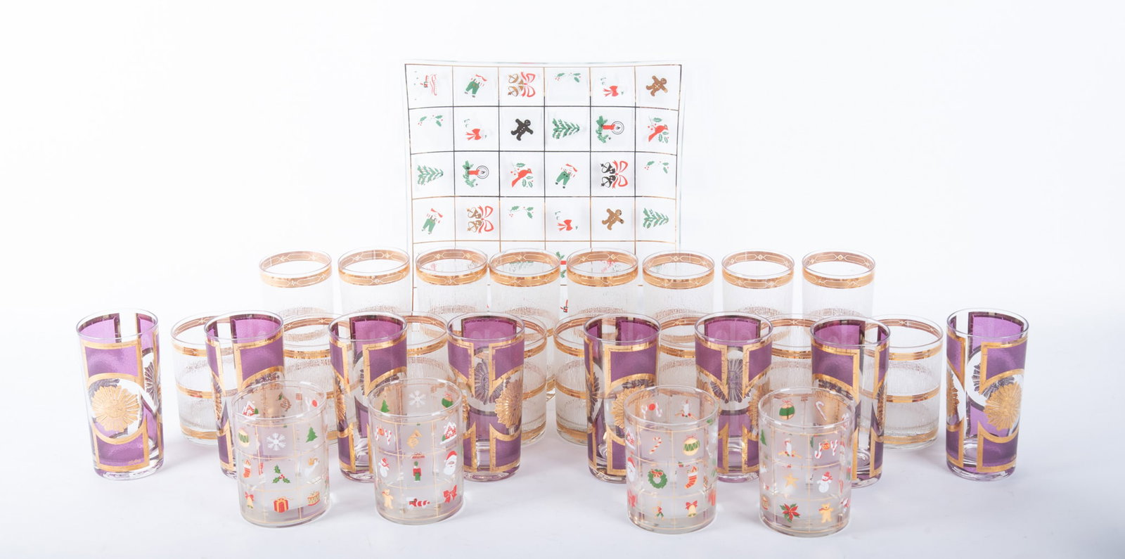 Mid-Century Modern Glassware by Culver Glass: Mid-Century Modern Glassware by Culver Glass 8 highball glasses in Sunburst pattern with amethyst color design and 22k gold accents. Manufactured by Culver Glass set of four vintage double rocks glass