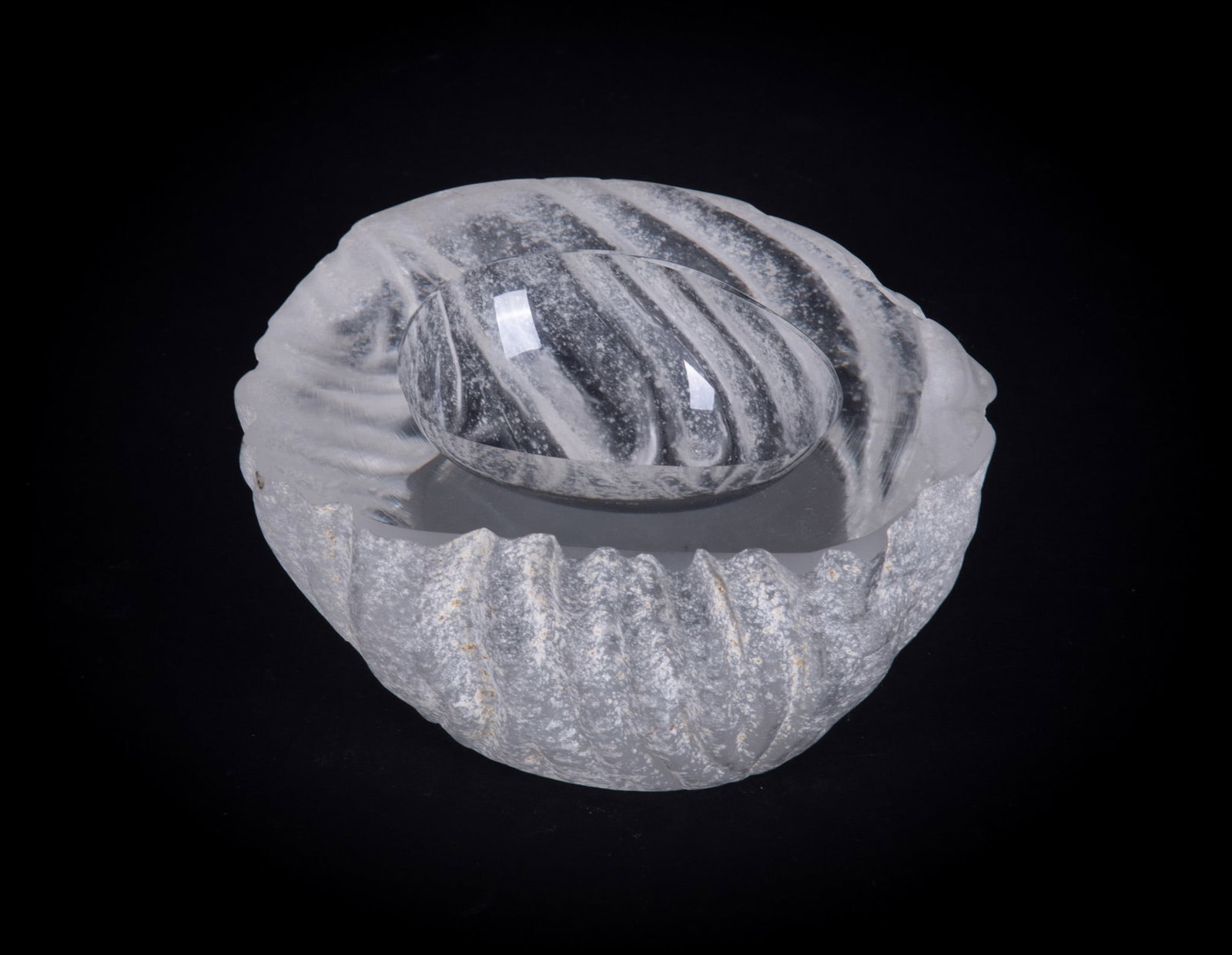 Seguso Vetri D'Arte, Modernist Glass Bowl: Seguso Vetri D'Arte, Modernist Glass Bowl Murano clear art glass "a scavo" bowl with white flecks to the exterior, etched signature. Height: 3 inches; Diameter: 6 inches