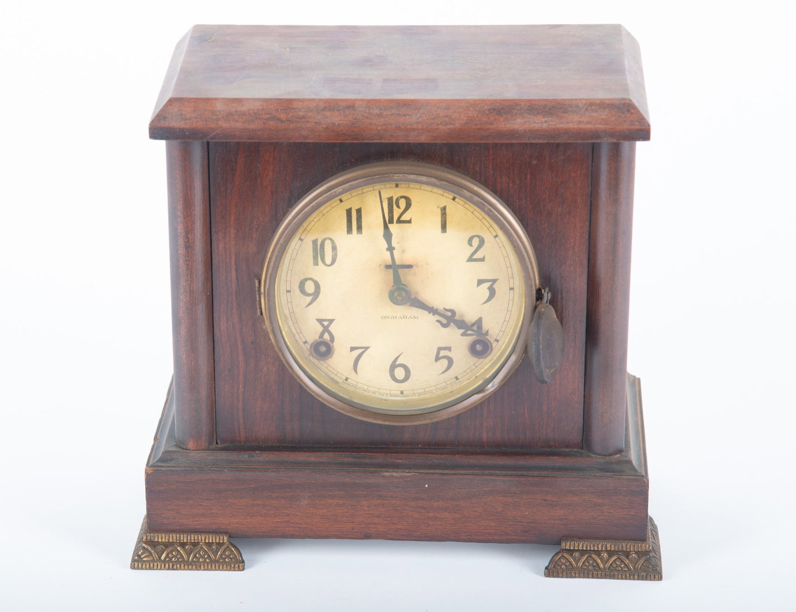 Antique American Ingraham Shelf Clock (1 of 3)