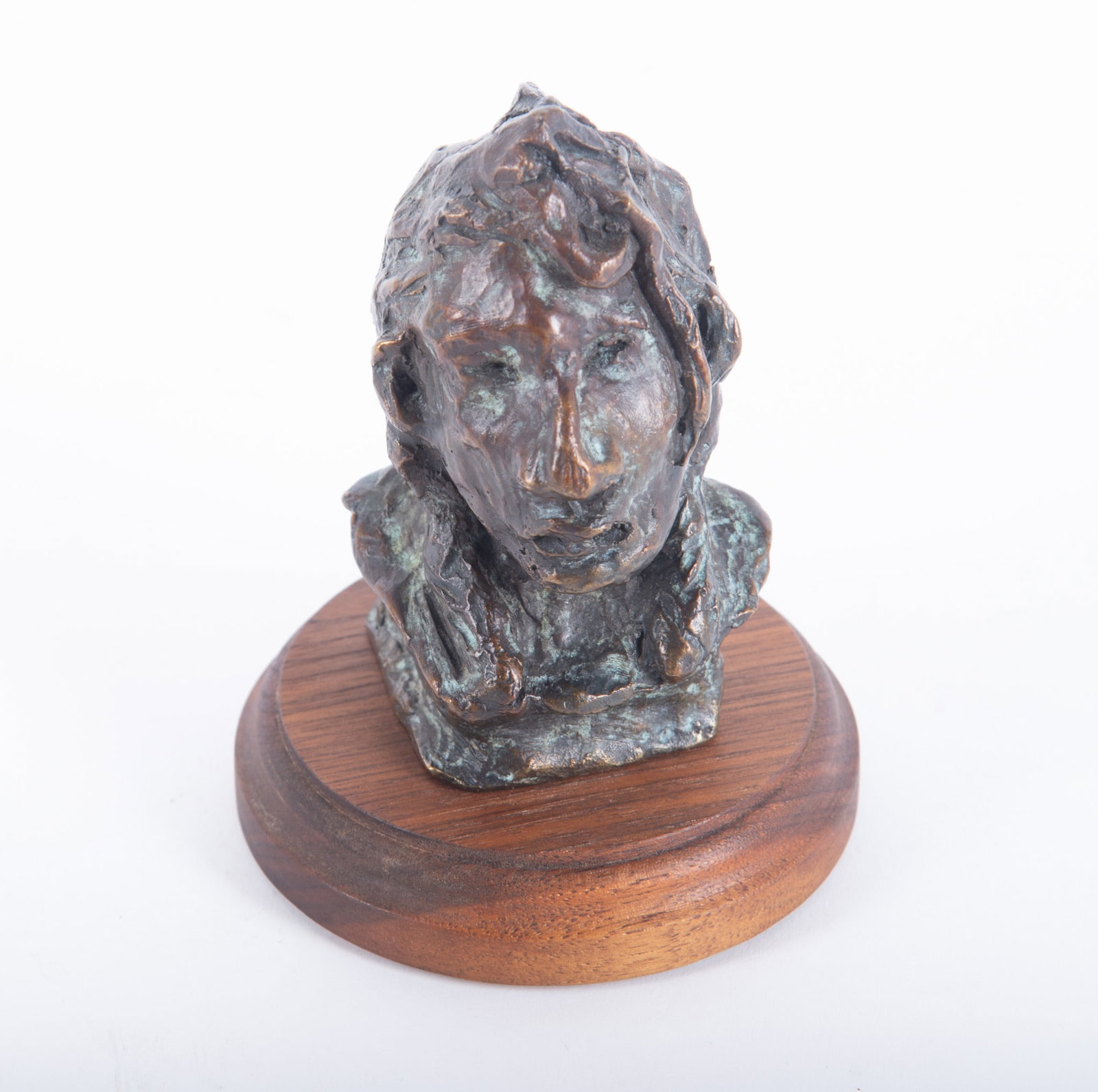 Robert H. Dick, Missouri (b. 1943), Native American Portrait Bust, bronze (1 of 3)