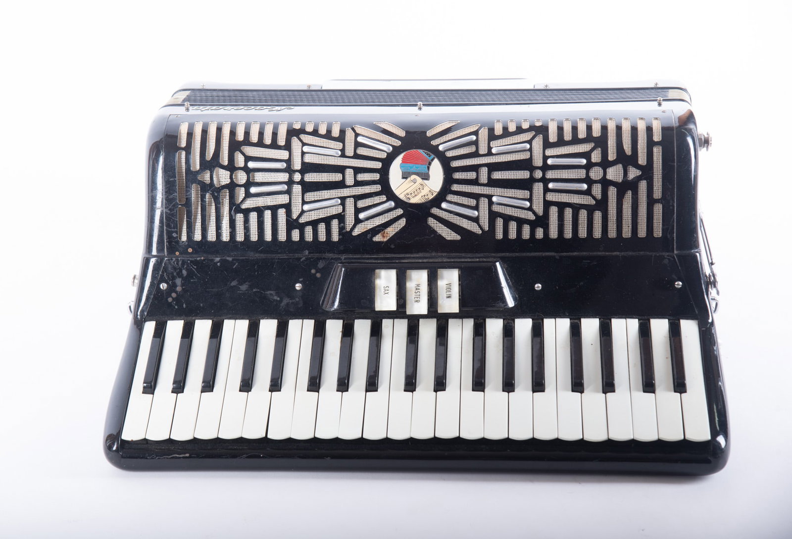 Rare Vintage Macerata Accordion Made in Italy: Rare Vintage Macerata Accordion Made in Italy manufactured by Pancotti Factory, a historic instrument maker in Macerata, Italy, dates back to 1865. Known for its rich and warm tones. Accordion has