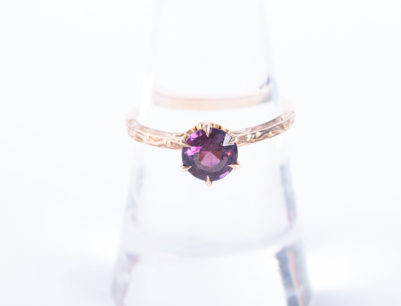 10K Yellow Gold Amethyst Ring (1 of 2)