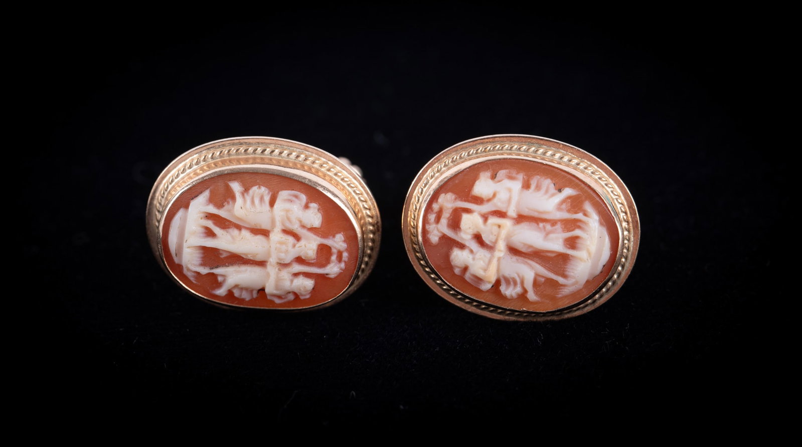Vintage 14K Yellow Gold Cameo Earrings (1 of 2)