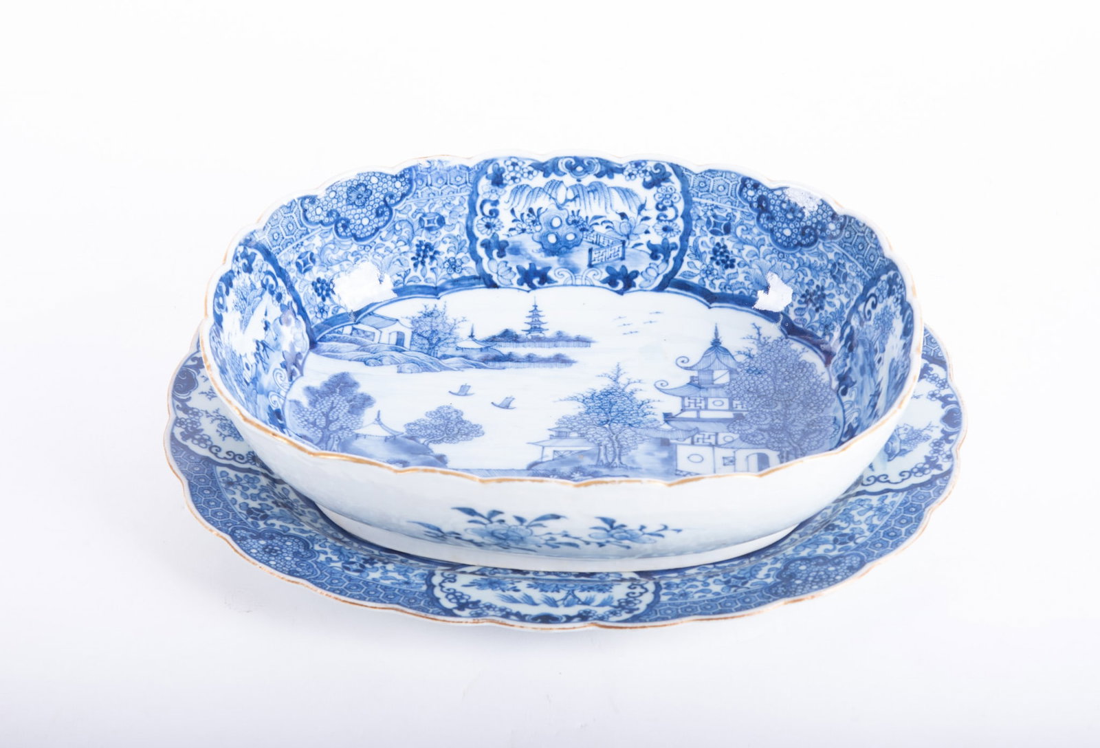 A Large Oval 18th Century Chinese Export Blue and White Porcelain Serving Bowl and Underplate (1 of 4)