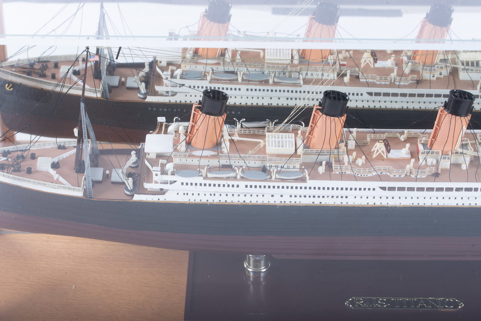 RMS Titanic Model in Case - 3