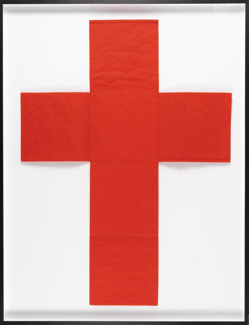 Franz Erhard Walther (b. 1939): Franz Erhard Walther - „Rotes Kreuz“ (“Red cross”) Textile object made from thick cotton cloth and 1 watercolour and pencil drawing on thin wove. 1969. Fabric cross c. 98 x 72 cm and drawing c