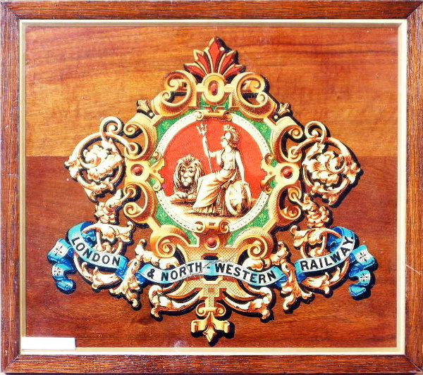 London and North Western Railway, an original crest