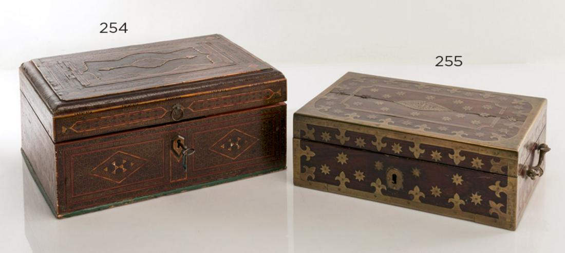 Old oriental wooden desk box: Old oriental wooden desk box with vegetal applications in golden metal. Interior with a plate with Arabic calligraphy.
