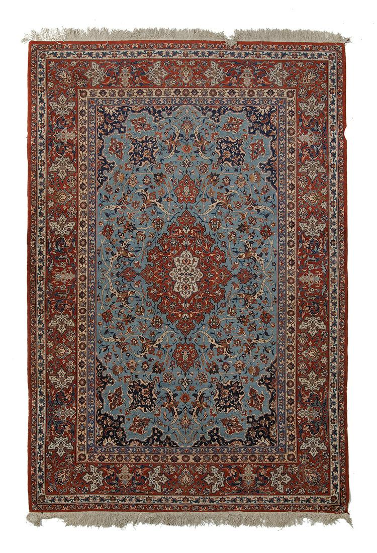 Iranian carpet (1 of 1)