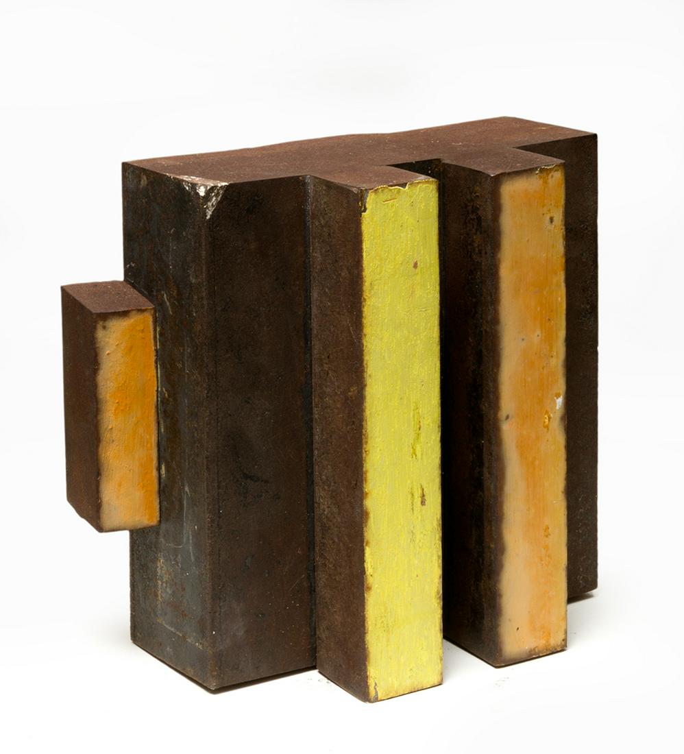 PEDRO MARÃA ''PELLO'' IRAZU (1963 / .) "Doble", 1988: Work acquired by the present owner from the GalerÃ­a Soledad Lorenzo, Madrid, a copy of which is attached with a description of the work. . Steel and oil. 24 x 22 x 11 cm