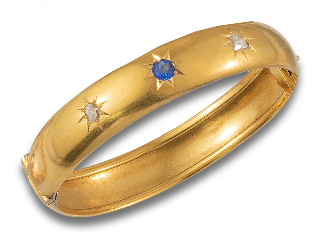 RIGID BRACELET IN YELLOW GOLD, DIAMONDS AND GLASS (1 of 1)