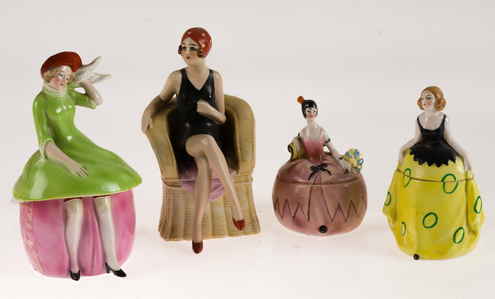 Collection of four boxes in porcelain, Art Deco style 1Âª1/2 S XX, in the form of female figures. (1 of 1)