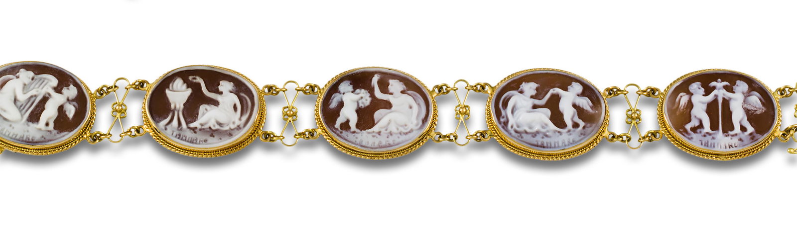 Bracelet, antique style. (1 of 1)