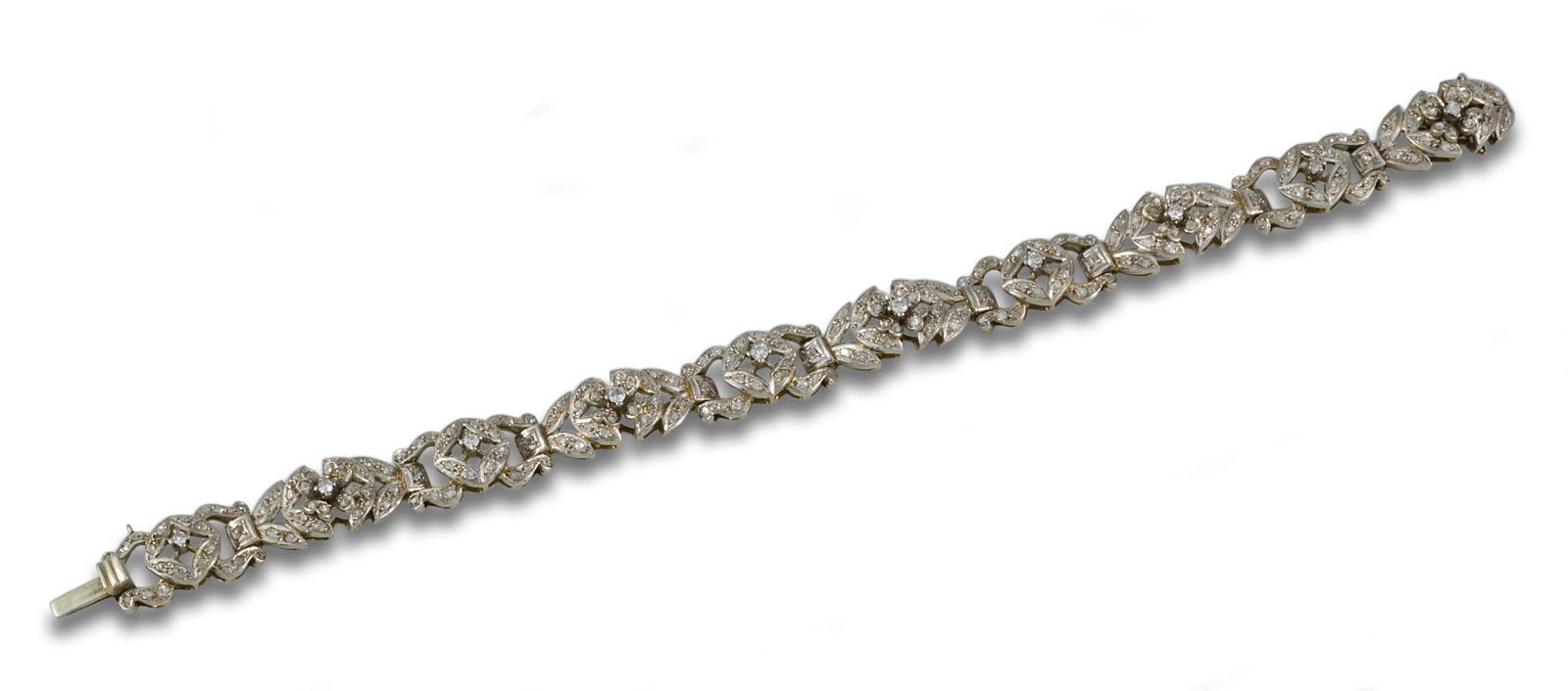 Bracelet, antique style, 18 kt. white gold. (1 of 1)