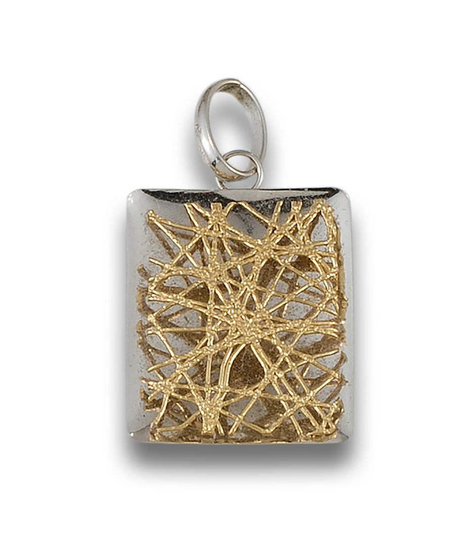 18 kt. white gold pendant decorated with 18 kt. yellow gold threads. (1 of 1)