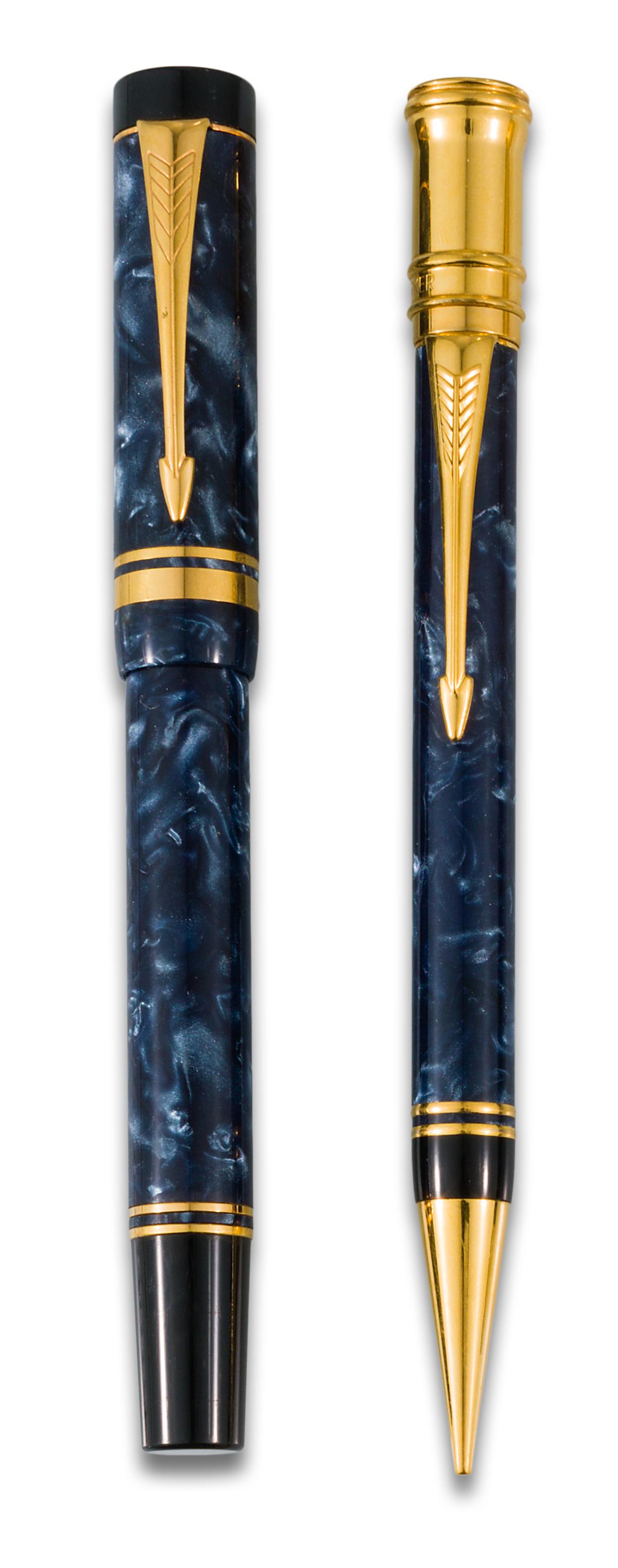 PARKER DUOFOLD CENTENNIAL fountain pen and mechanical pencil set. Blue marbled barrel, gold plated (1 of 1)