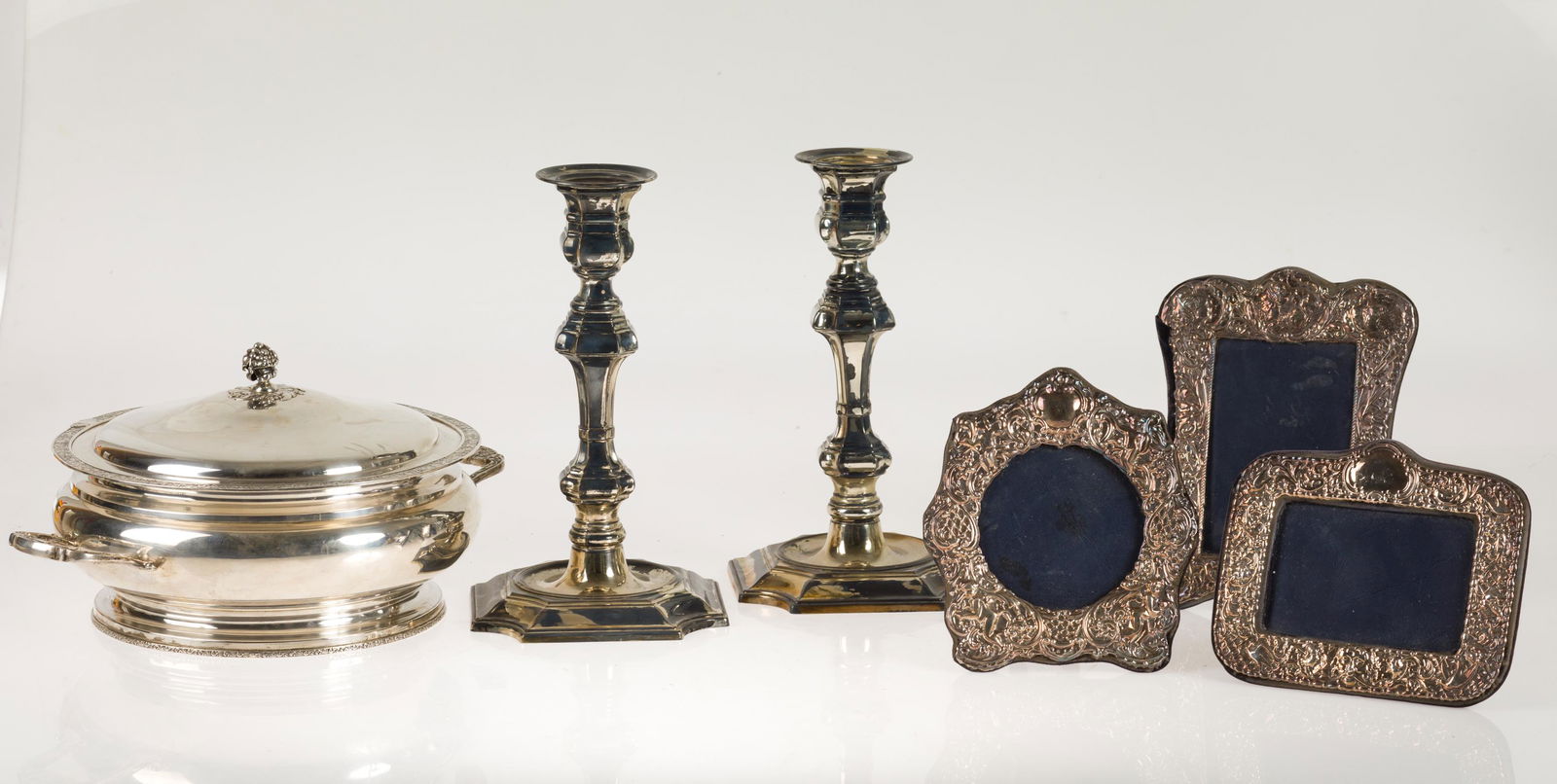 Set of three frames Keyford Frames Ltd, London, 1990 With embossed silver leaf with rocaille (1 of 1)