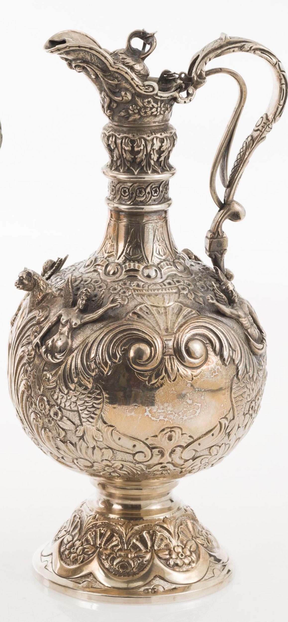 Jug with lid in silver (1 of 1)