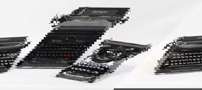 Typewriter "Underwood Noiseless portable", for the South American market, 20th century: With commercial label "SerafÃn Ferrufin. Exclusive agents for Bolivia". Measurements: 13 x 33 x 28 cm