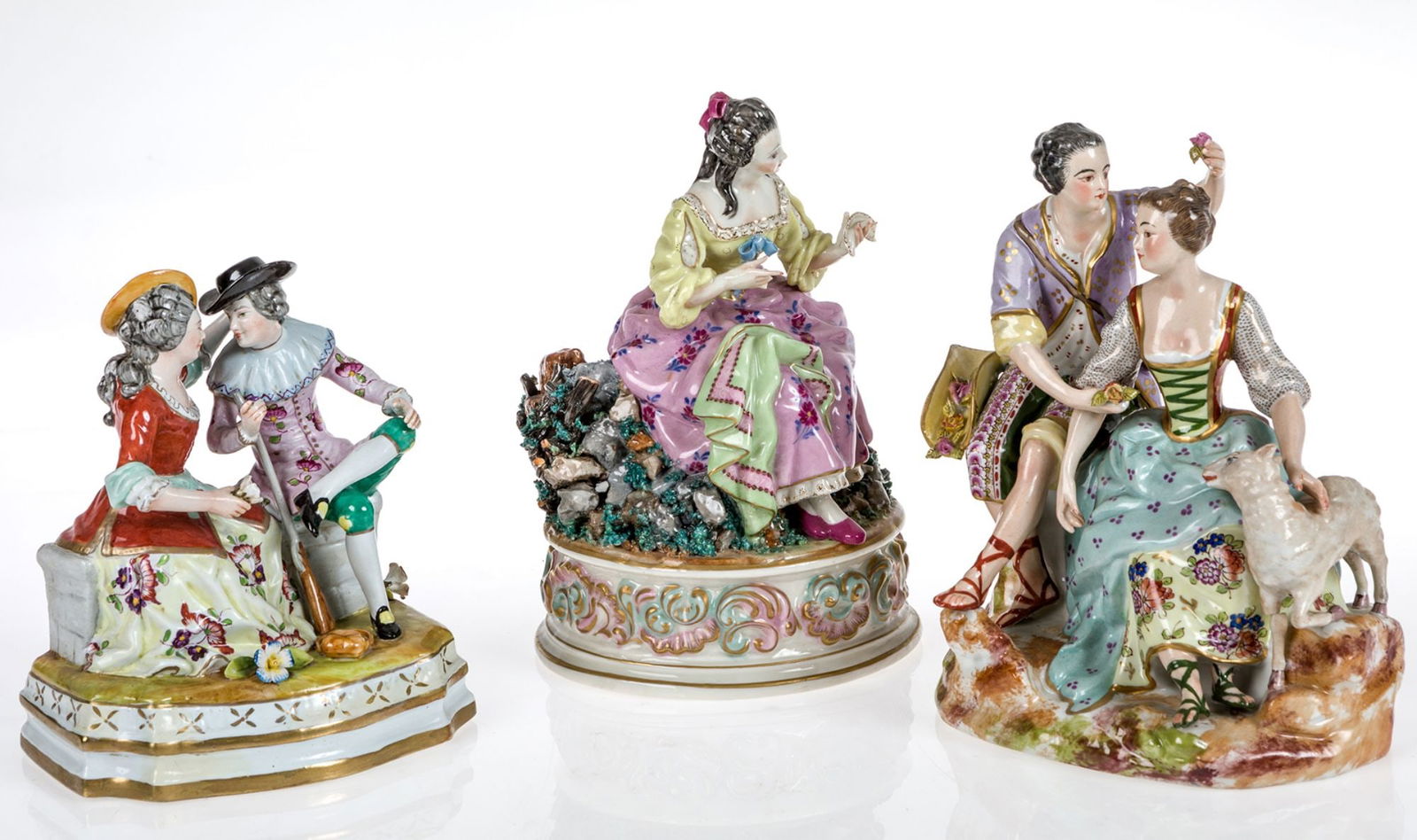 Three groups of gallant scenes in Spanish porcelain (1 of 1)