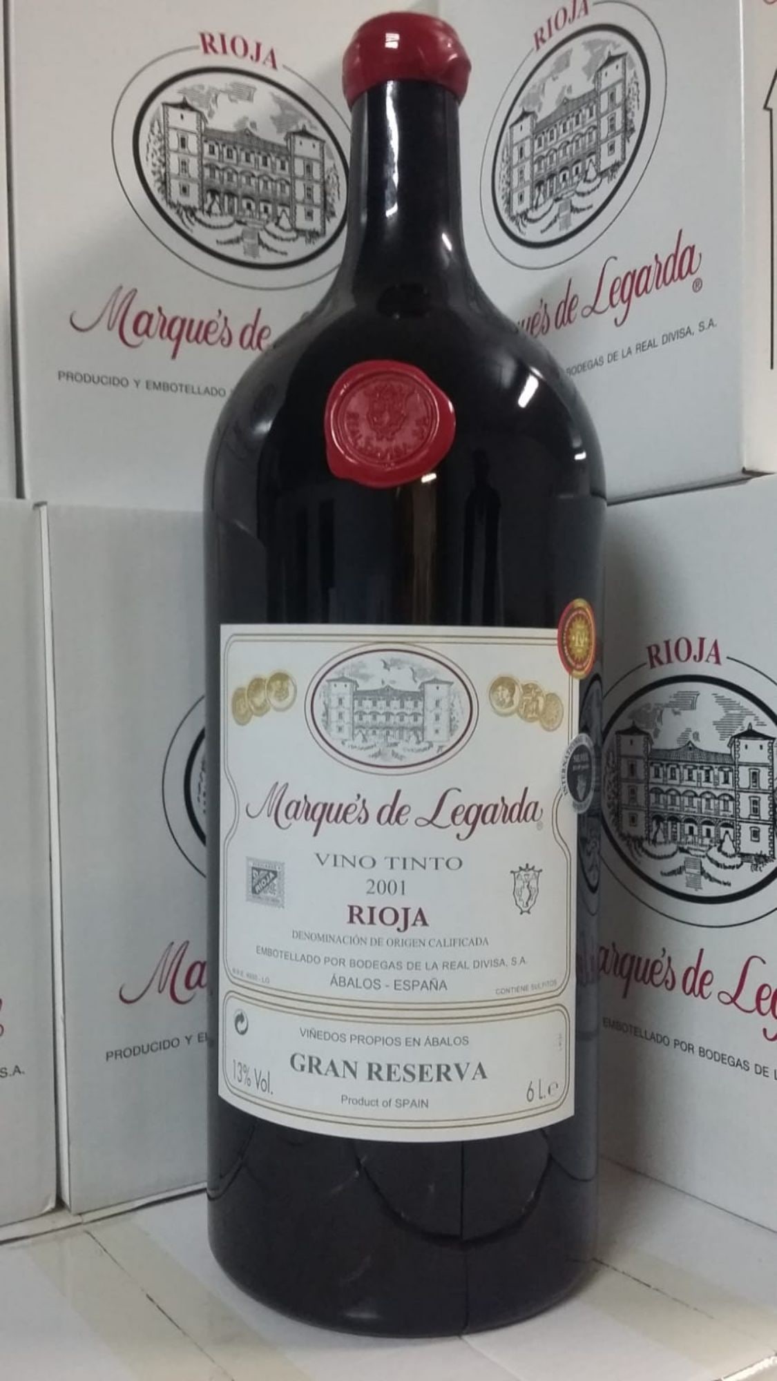 Imperial bottle (6 liters) of MarquÃ©s de Legarda Gran Reserva 2001 Rioja Tinto.: Great Gold Medal (above Gold) Iberian Wine Competition Mezquita Awards (Mezquita Awards) and Silver Medal International Wine Awards. Excellent vintage