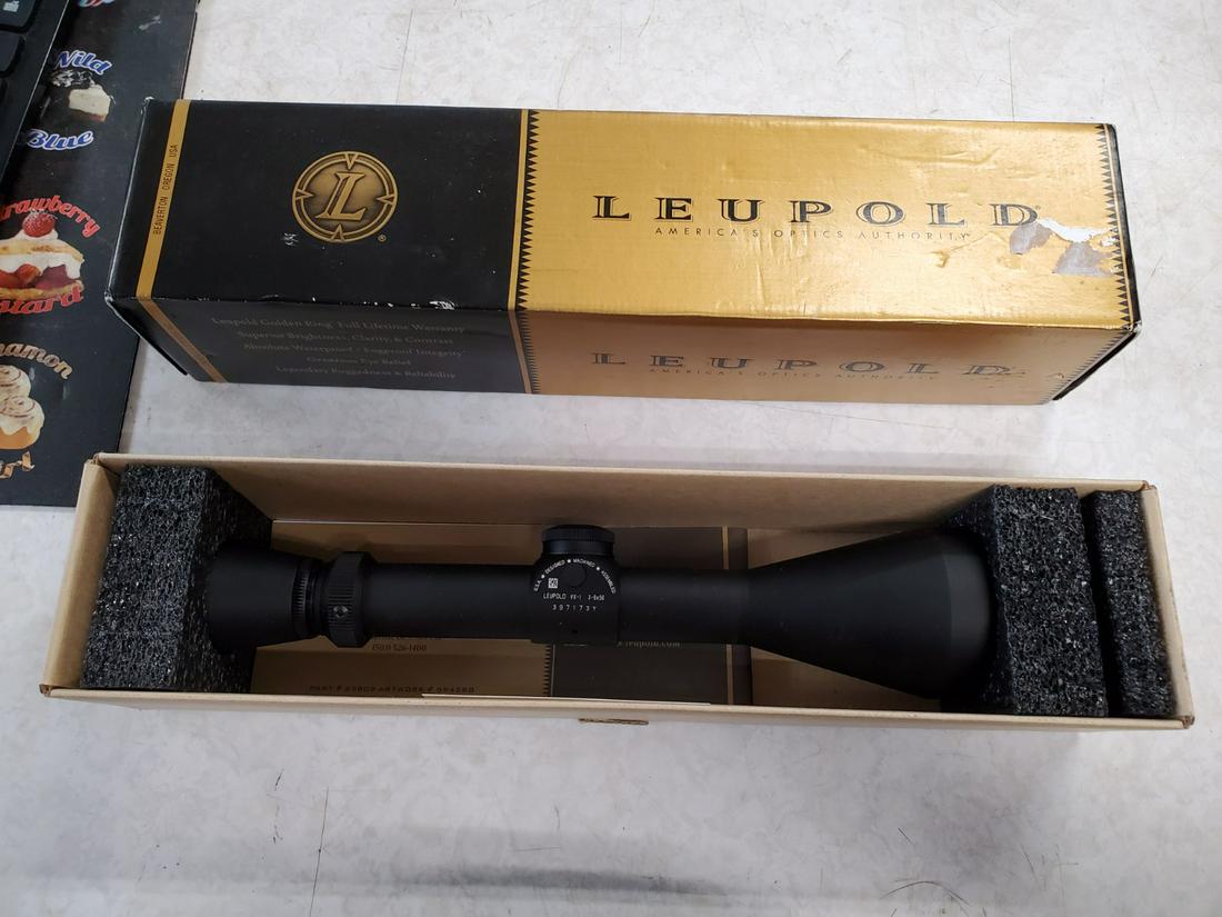 Leupold vx-1 3-9x50mm scope: Leupold vx-1 3-9x50mm scope. Excellent clarity, some small scuff marks from having been mounted (you can see ring marks from previous scope rings) but all in all wonderful shape. Box has some scratche